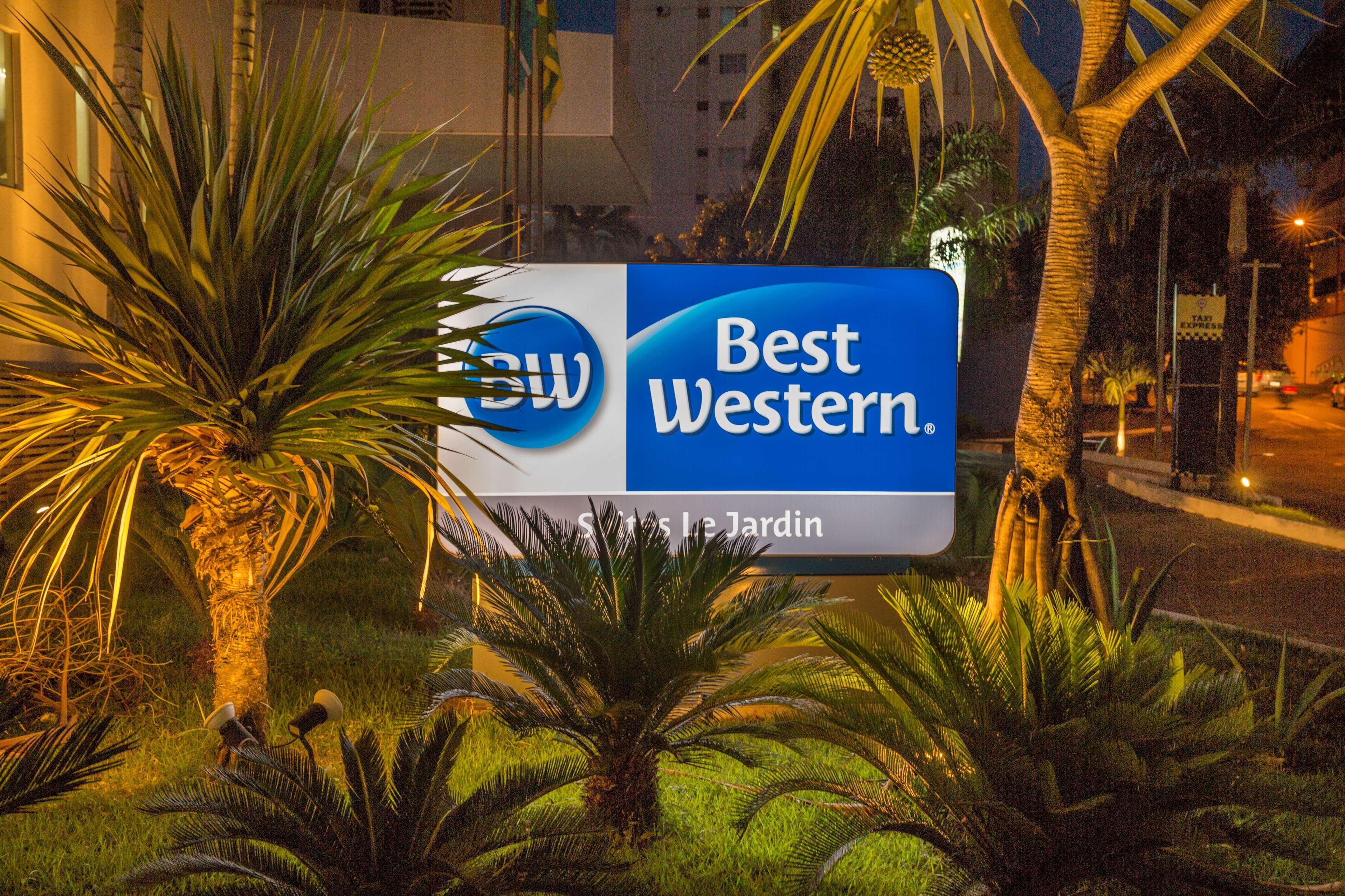 Best Western Suites Le Jardin Caldas Novas Εξωτερικό φωτογραφία