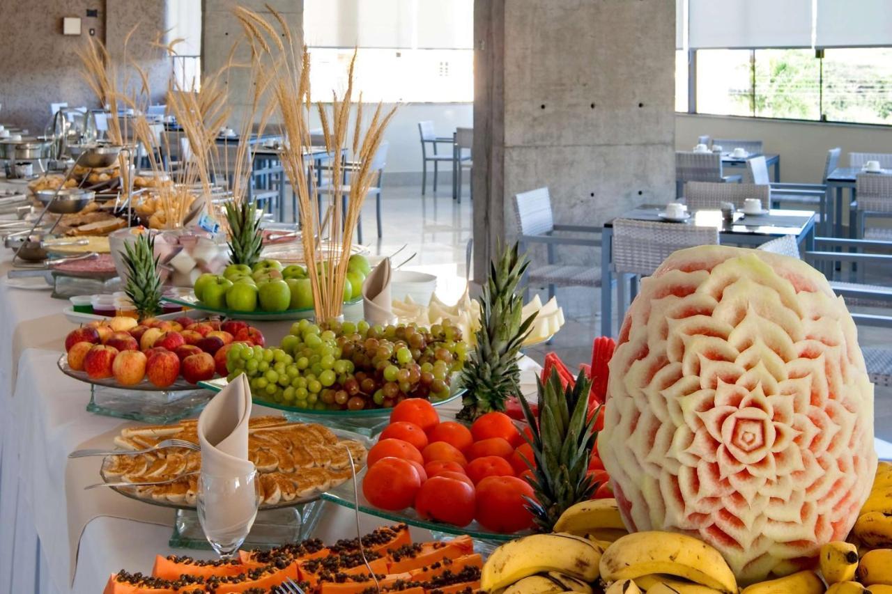 Best Western Suites Le Jardin Caldas Novas Εξωτερικό φωτογραφία